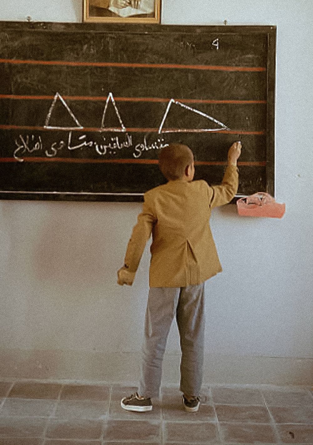 وقتی دستِ قرمز همه‌مان را خورد