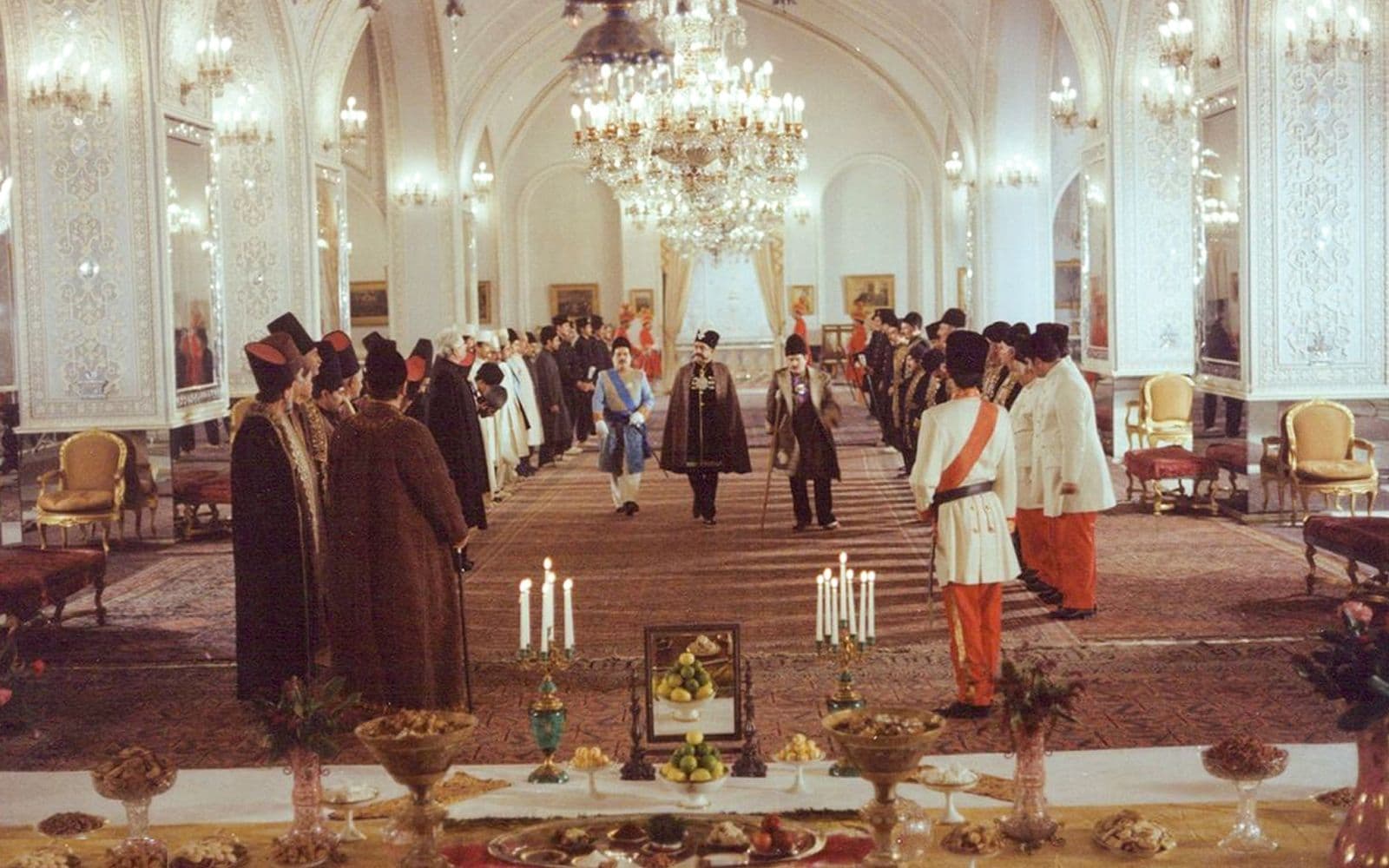 سرخیِ خونِ انقلابیون