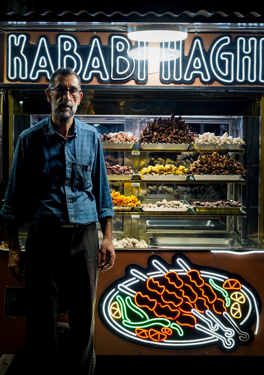 زندگی، مثل لذتِ خوردنِ یک کباب خیابانی