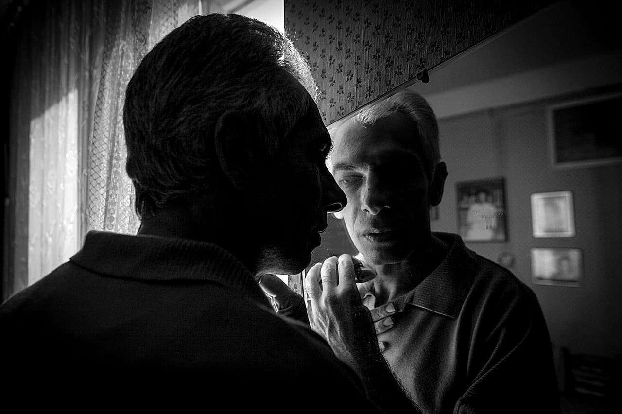 عکس از دیانا مارکوسیان، از مجموعهی «پدر»